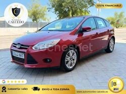 Rojo Usado 2011 Ford Focus Trend Berlina | 4999 € (Precio justo)