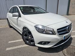 Blanco Usado 2013 Mercedes A180 Urban Berlina | 7900 € (Buen precio)