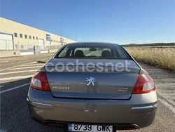 Gris / plata Usado 2010 Peugeot 407 Business-Line Berlina | 3400 € (Buen precio)