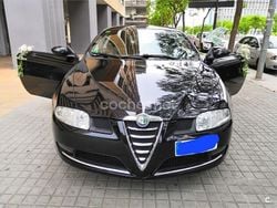 Negro Usado 2007 Alfa Romeo GT Distinctive Coupe | 6800 € (Precio justo)