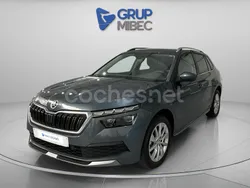 Gris / plata Usado 2021 Skoda Kamiq Style SUV | 22.950 € (Un poco caro)