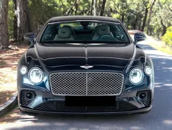 Negro Usado 2023 Bentley Continental GT Coupe | 234.000 €