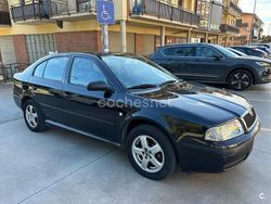 Negro Usado 2007 Skoda Octavia Tour Berlina | 1900 €
