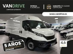 Blanco Usado 2025 Iveco Daily Berlina | 37.300 €