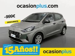 Gris Usado 2022 Hyundai i10 Utilitario | 10.990 € (Precio justo)