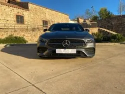 Gris Usado 2020 Mercedes 200 Premium Utilitario | 38.900 € (Un poco caro)