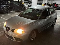 Gris / plata Usado 2007 Seat Ibiza Reference Berlina | 3450 € (Precio justo)