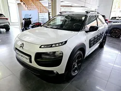 Blanco Usado 2017 Citroën C4 Cactus Feel Utilitario | 8500 € (Precio justo)