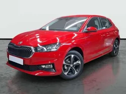 Rojo Usado 2025 Skoda Fabia Selection Berlina | 16.290 € (Super precio)
