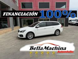 Blanco Usado 2020 Peugeot 308 Style Familiar | 10.950 € (Precio justo)