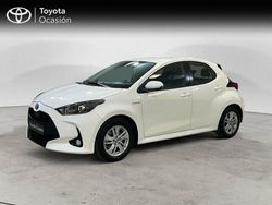 Blanco Usado 2021 Toyota Yaris Hybrid Active | 18.500 € (Precio justo)