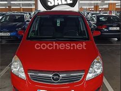 Rojo Usado 2009 Opel Zafira Essentia Monovolumen | 5000 € (Precio justo)