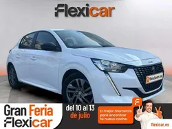 Blanco Usado 2022 Peugeot 208 Active Utilitario | 11.090 € (Buen precio)