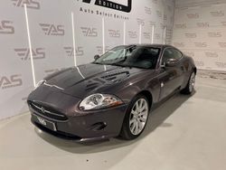Gris Usado 2009 Jaguar XK Coupe | 29.900 €