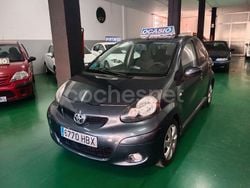 Gris / plata Usado 2011 Toyota Aygo Connect Style Utilitario | 7250 € (Precio justo)