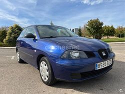 Azul Usado 2002 Seat Ibiza Stella Berlina | 2900 € (Precio justo)