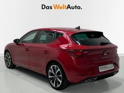 Rojo Usado 2021 Seat Leon FR | 23.765 € (Precio justo)