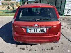 Rojo Usado 2006 Ford Fiesta Utilitario | 4000 € (Precio justo)