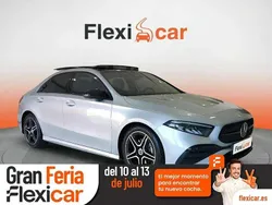 Gris Nuevo 2024 Mercedes A200 Berlina | 32.790 € (Buen precio)