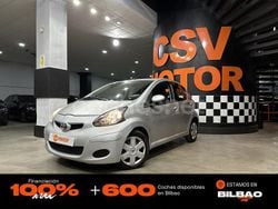 Gris / plata Usado 2010 Toyota Aygo Connect Style Utilitario | 4950 € (Precio justo)