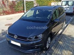 Gris / plata Usado 2018 VW Touran Edition Monovolumen | 11.875 € (Buen precio)