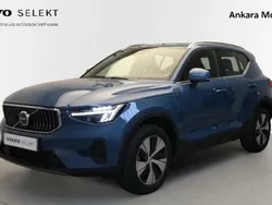 Azul Usado 2023 Volvo XC40 Core SUV | 35.900 € (Precio justo)