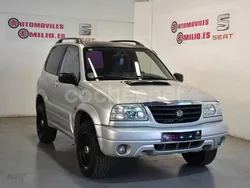 Gris / plata Usado 2002 Suzuki Grand Vitara SUV | 7500 €