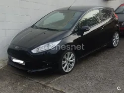 Negro Usado 2013 Ford Fiesta Sport Utilitario | 7500 € (Precio justo)