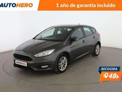 Gris Usado 2015 Ford Focus Trend Utilitario | 10.699 € (Precio justo)