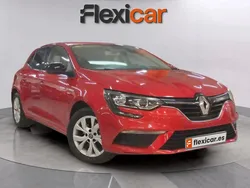 Rojo Usado 2020 Renault Mégane IV LIMITED Berlina | 13.490 € (Buen precio)
