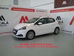 Blanco Usado 2019 Peugeot 208 Signature Sky Utilitario | 8999 € (Precio justo)