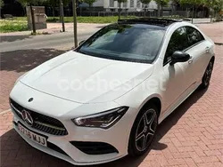 Blanco Usado 2023 Mercedes CLA250e Berlina | 39.500 € (Un poco caro)