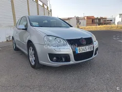 Gris / plata Usado 2006 VW Golf V Sportline Berlina | 4000 € (Precio justo)