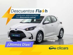 Blanco Usado 2021 Toyota Yaris Hybrid Business Edition Berlina | 17.990 € (Precio justo)