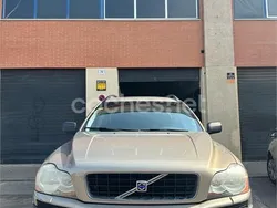 Beige Usado 2004 Volvo XC90 Momentum SUV | 7885 € (Precio justo)
