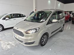 Gris Usado 2015 Ford Tourneo Courier Ambiente Monovolumen | 11.490 € (Precio justo)