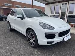 Blanco Usado 2017 Porsche Cayenne Platinum Edition SUV | 48.999 €