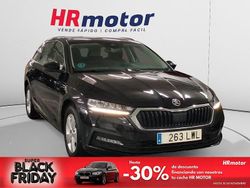 Negro Usado 2022 Skoda Octavia Ambition Familiar | 17.490 € (Precio justo)