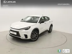 Blanco Usado 2024 Lexus LBX SUV | 33.525 € (Precio justo)