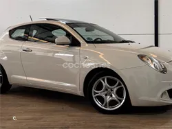 Beige Usado 2011 Alfa Romeo MiTo Distinctive Utilitario | 7750 € (Precio justo)