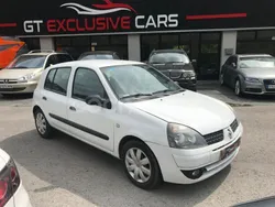 Blanco Usado 2007 Renault Clio II Campus Berlina | 3490 € (Precio justo)
