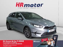 Gris Usado 2022 Kia Ceed Berlina | 18.390 € (Un poco caro)