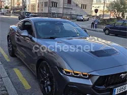 Gris / plata Usado 2025 Ford Mustang GT Coupe | 61.000 € (Un poco caro)
