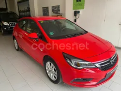 Rojo Usado 2016 Opel Astra Selective Berlina | 11.200 € (Caro)