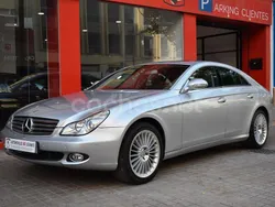 Gris / plata Usado 2005 Mercedes CLS500 Berlina | 12.990 €