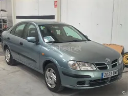 Gris / plata Usado 2001 Nissan Almera Comfort Berlina | 1800 € (Precio justo)