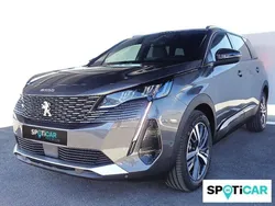 Gris / plata Usado 2024 Peugeot 5008 Allure Monovolumen | 24.990 € (Precio justo)