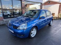 Azul Usado 2006 Renault Clio II Authentique Berlina | 3800 € (Un poco caro)