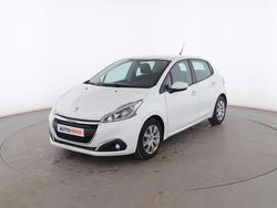 Blanco Usado 2018 Peugeot 208 Active Utilitario | 7799 € (Precio justo)