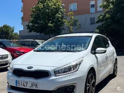 Blanco Usado 2016 Kia Ceed GT Berlina | 8400 € (Precio justo)